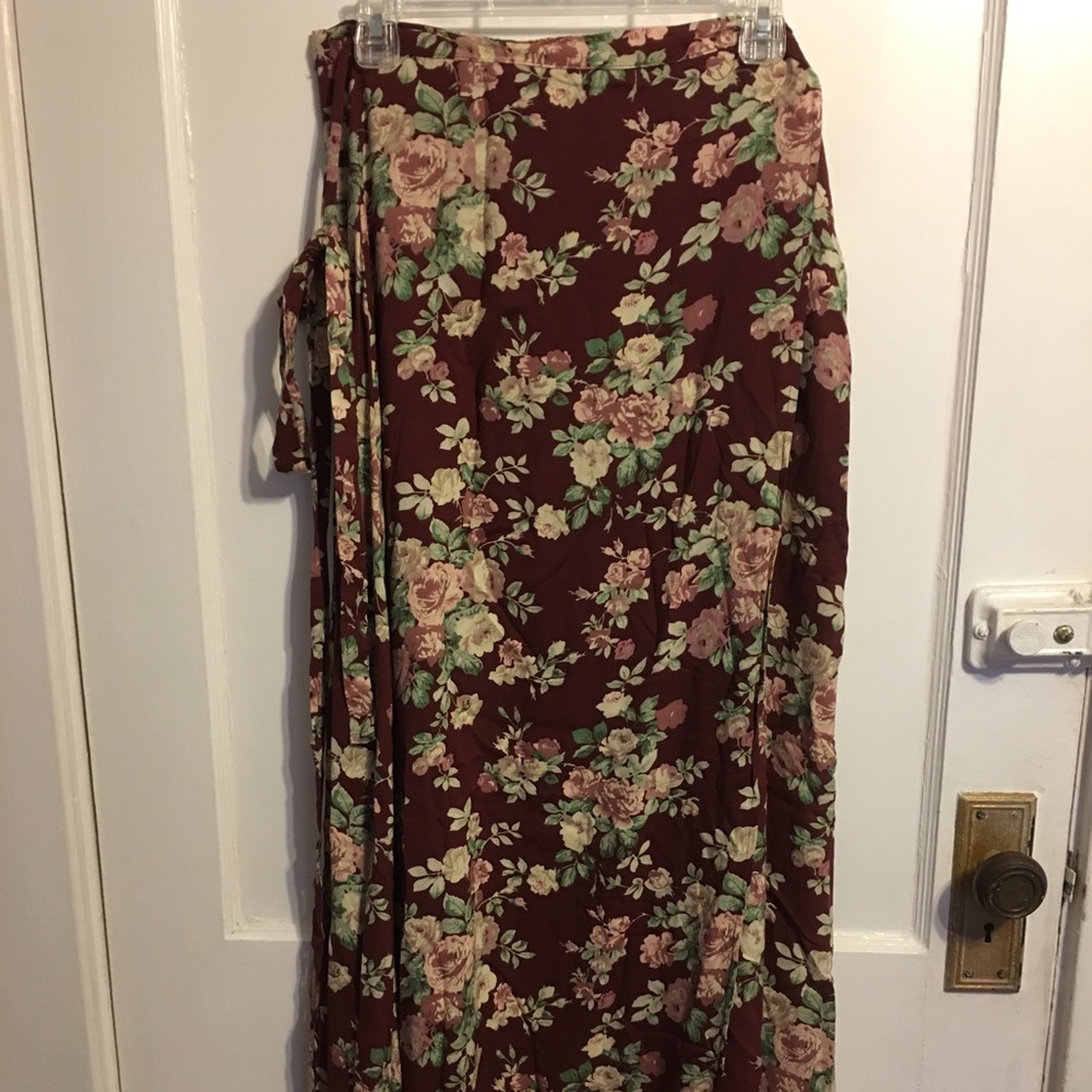 Floral maxi skirt